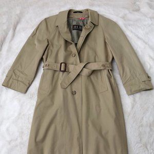 DAKS OF LONDON TRENCHCOAT